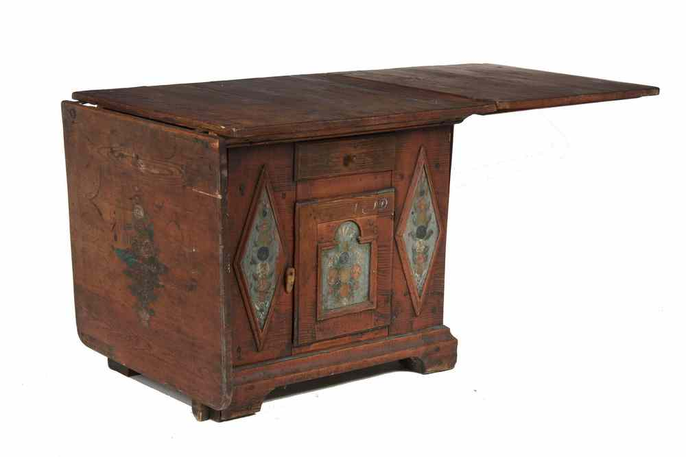 WORK TABLE Northern European pine work table with large side