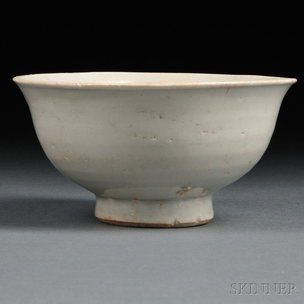 Plain White Porcelain Tea Bowl Korea 16th century or later