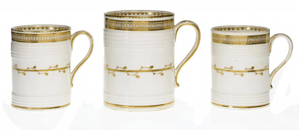 A SET OF THREE DERBY CYLINDRICAL MUGS with grooved bands