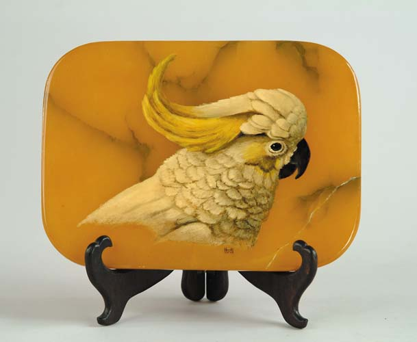 OIL ON STONE OF WHITE PARROT Rounded corner orange onyx