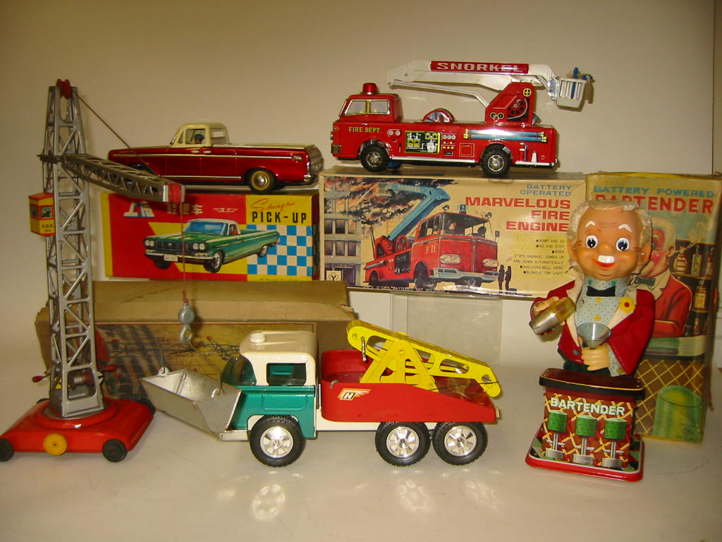 Five tin plate toys Rosko Bartender Japanese battery powered Marvellous