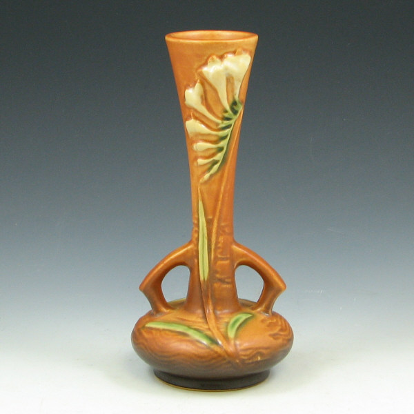 Roseville Freesia 195 7 Bud Vase Mint Roseville Freesia bud
