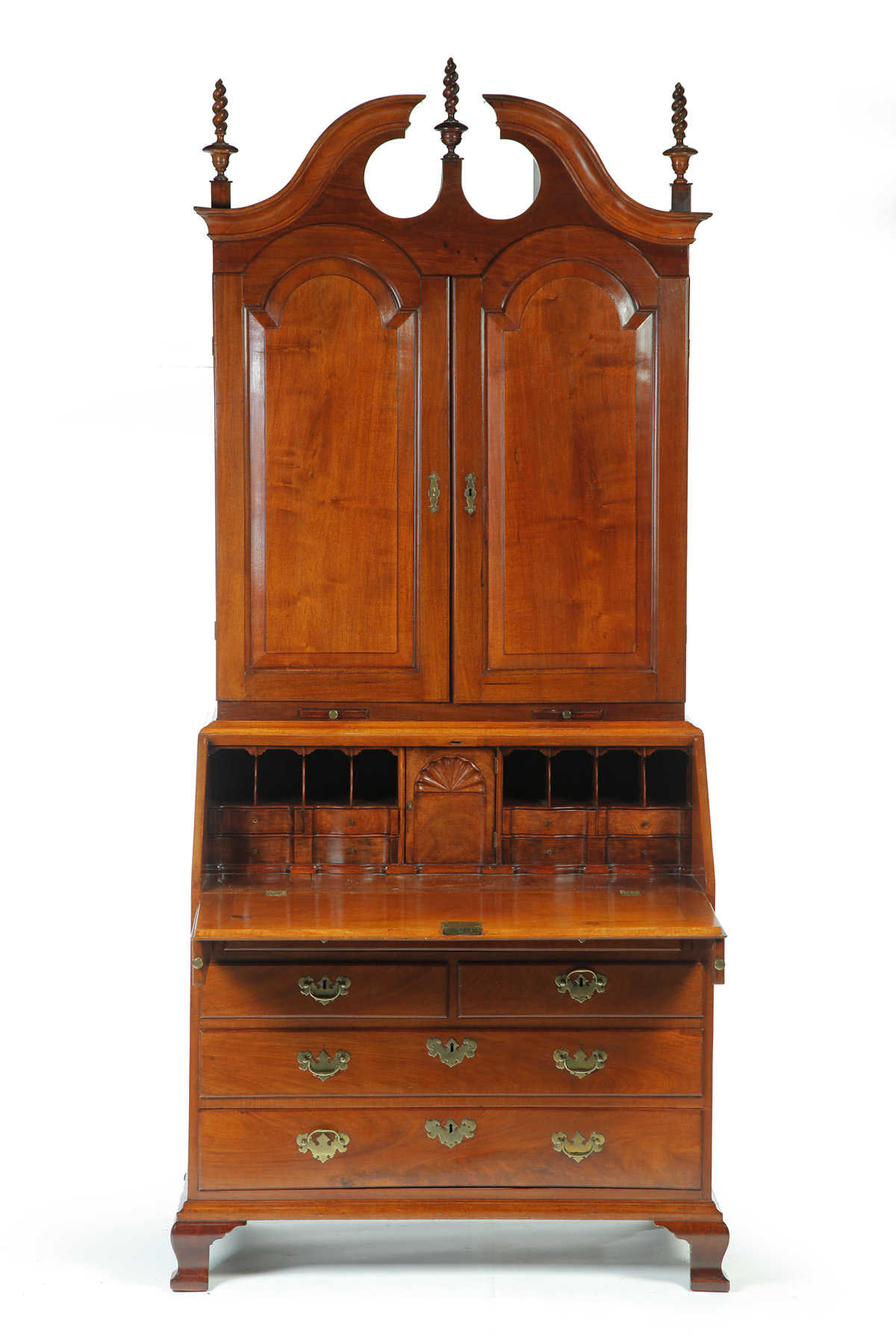 MASSACHUSETTS CHIPPENDALE DESK AND BOOKCASE Ca 1775 mahogany and pine