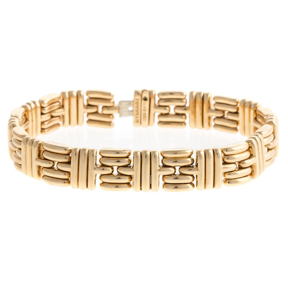 A Ladies 18K Geometric Link Bracelet by Bvlgari 18K yellow