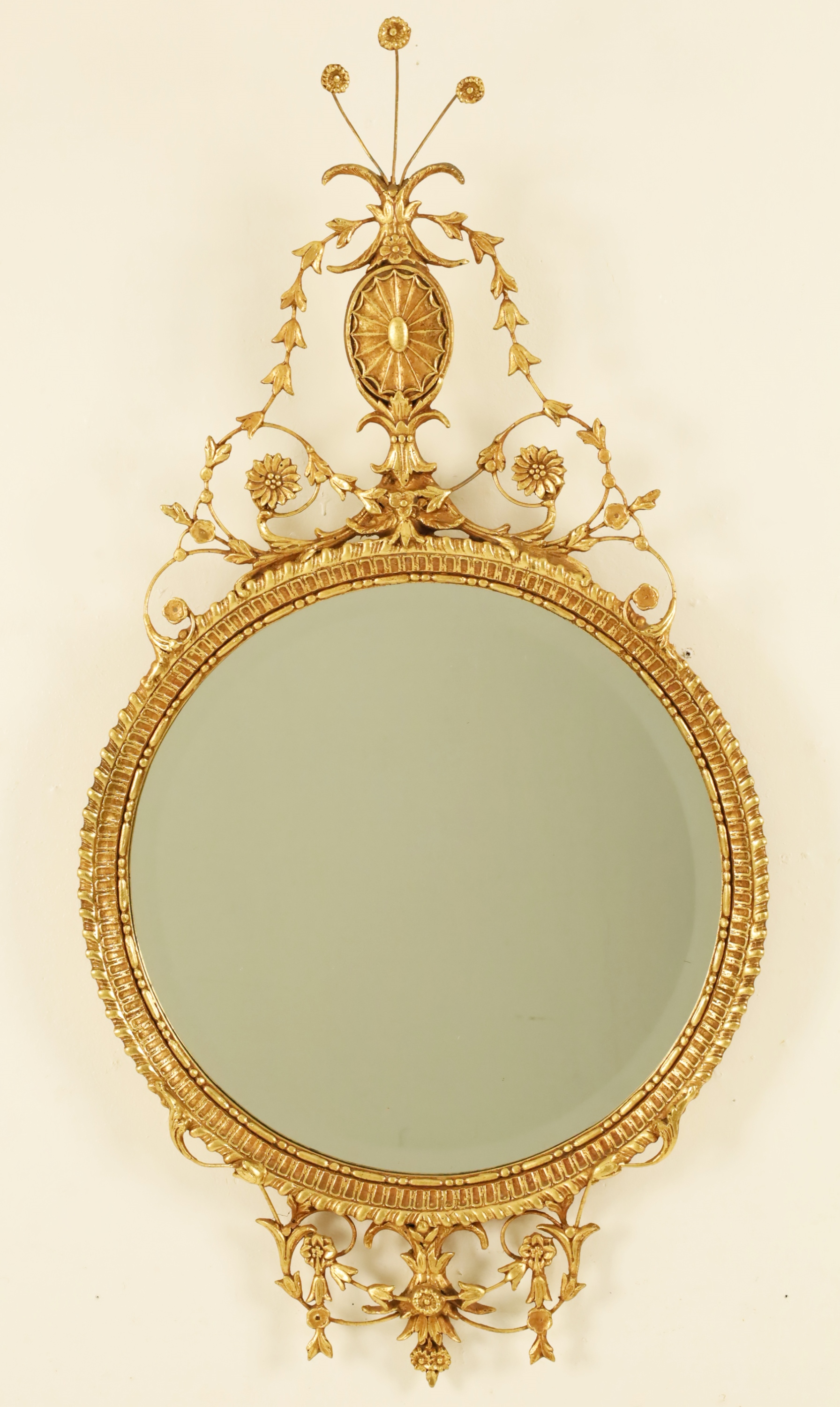 GOLD GILT FEDERAL STYLE MIRROR BY LABARGE Decorative gold gilt