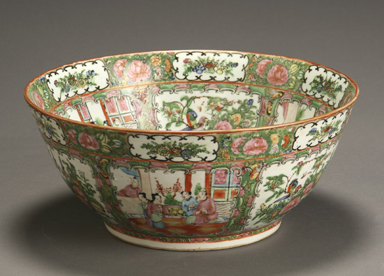 Chinese Export Rose Medallion Punch Bowl Xianfeng Tongzhi Period 1851