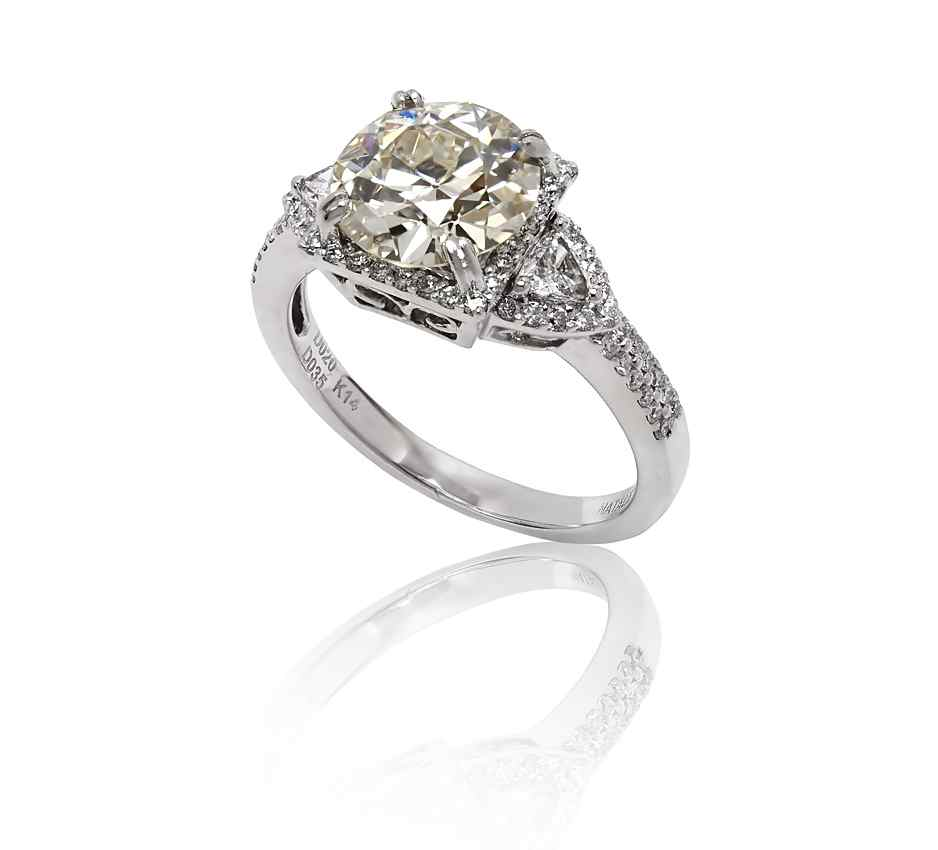 52 CT DIAMOND SOLITAIRE RING BY NATALIE K 14k white