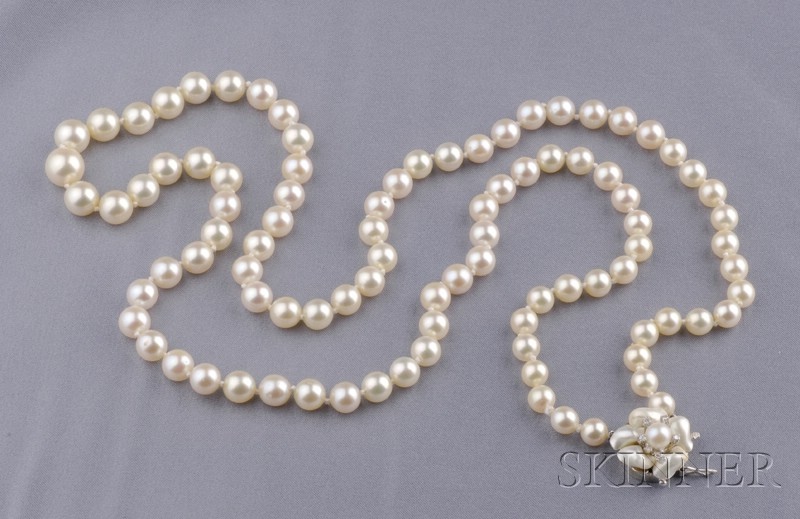 Cultured Pearl Necklace of ninety three cultured pearls with rose