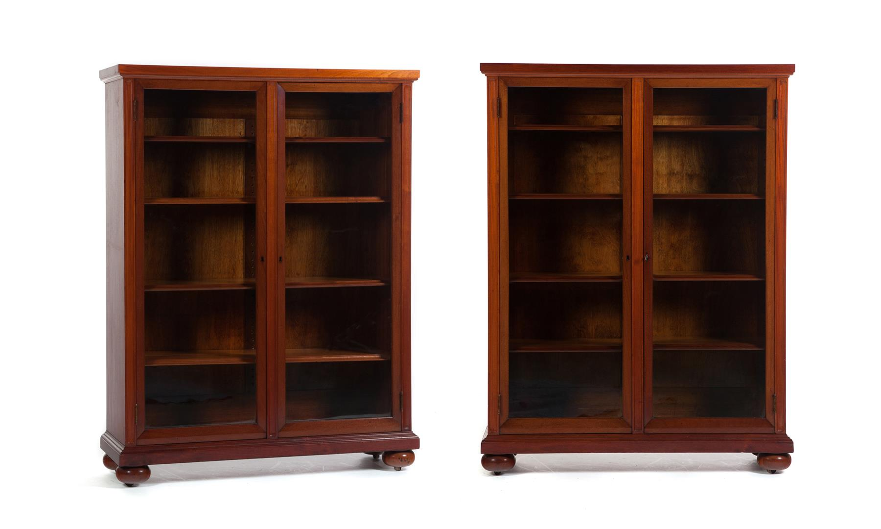 PAIR OF GLASS FRONT LIBRARY BOOKCASES American 1st quarter 20th