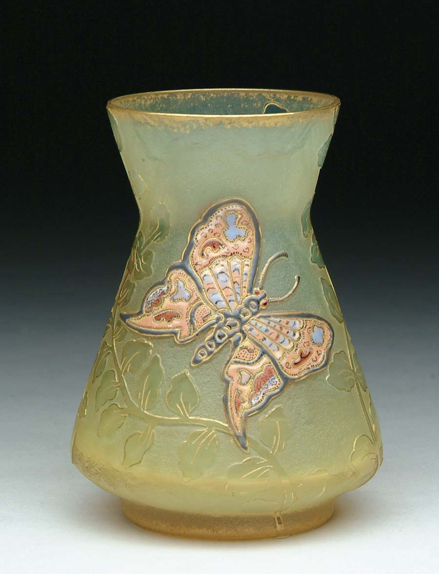 DAUM NANCY CAMEO AND ENAMEL VASE Petticoat shaped vase with