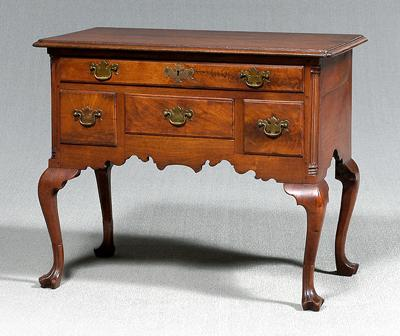 Pennsylvania dressing table Chippendale walnut with poplar and white cedar