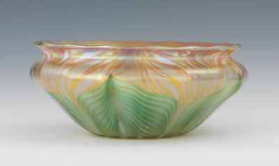 A Green Pulled Feather Signed Quezal Bowl Apprx 4 1