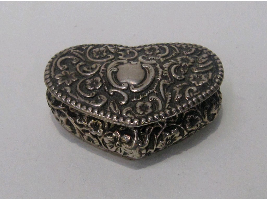 Heart shaped silver pill box Chester 1895