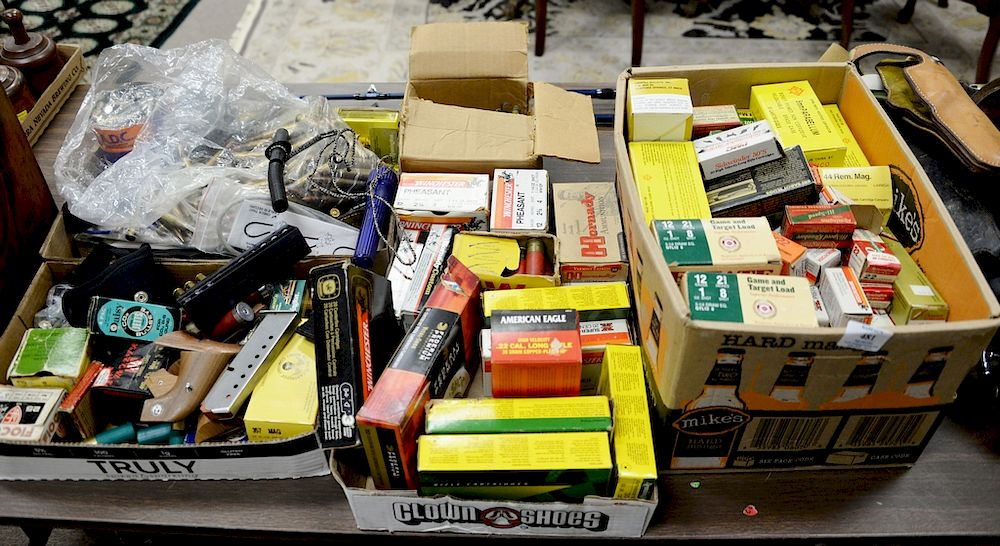 Group of ammo and assorted items to include 20 gauge