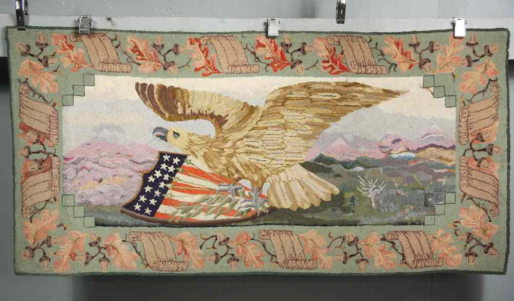 HOOKED RUG Frost design American eagle and shield pattern hooked