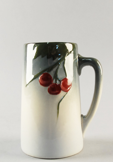 A Weller Etna Pottery Mug with a shaded gray glaze
