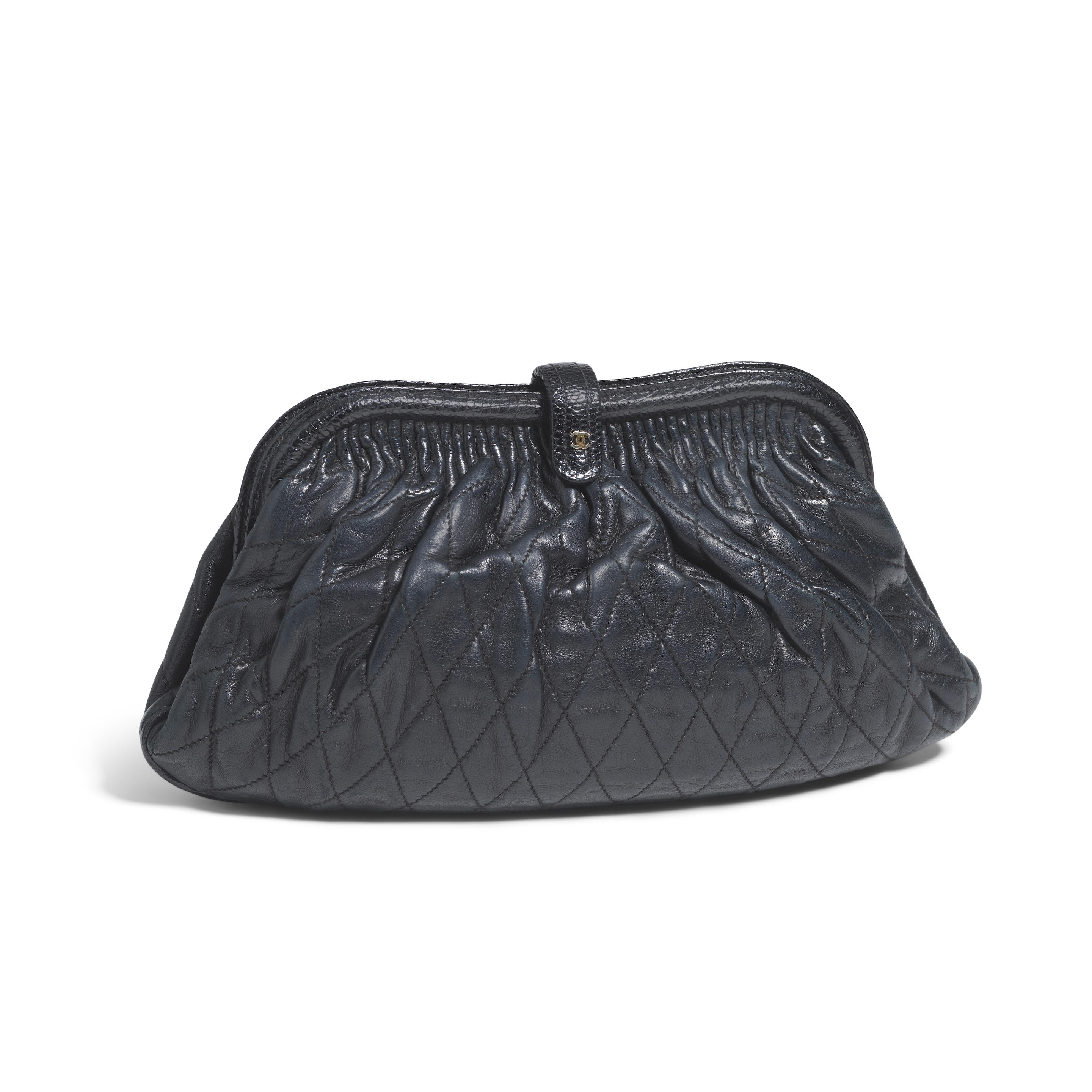 CHANEL LIZARD TRIM FRAME CLUTCH 1980 s Black Leather Quilted