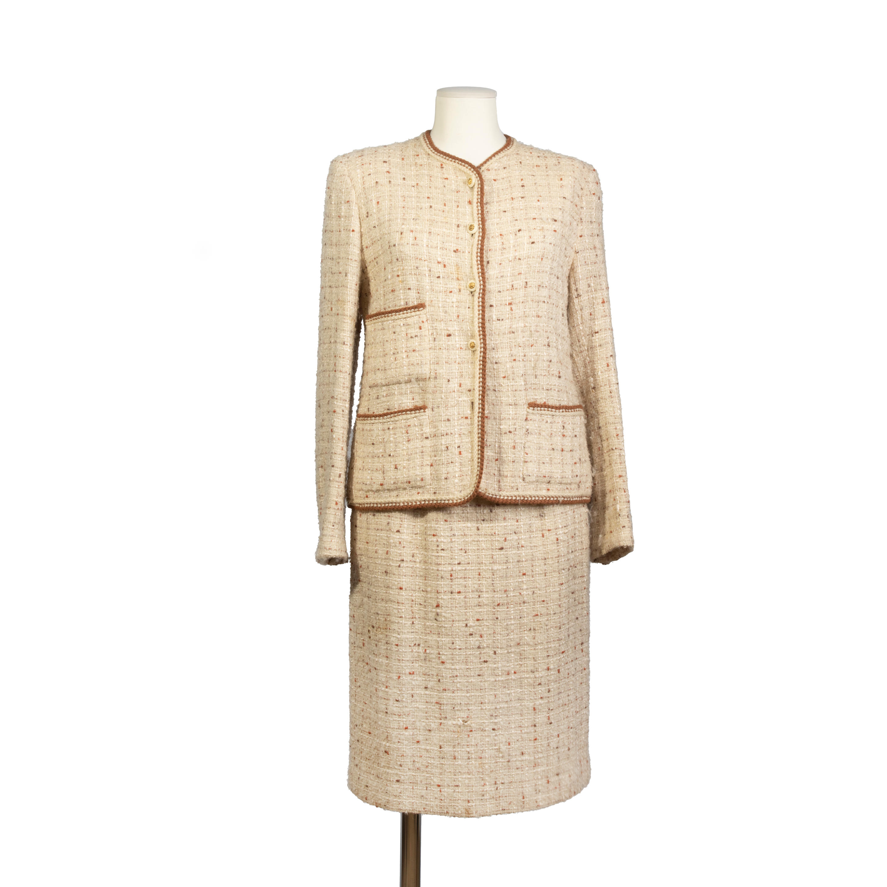 CHANEL CR ATIONS COLLECTION PR T PORTER CIRCA 1975 TAILLEUR