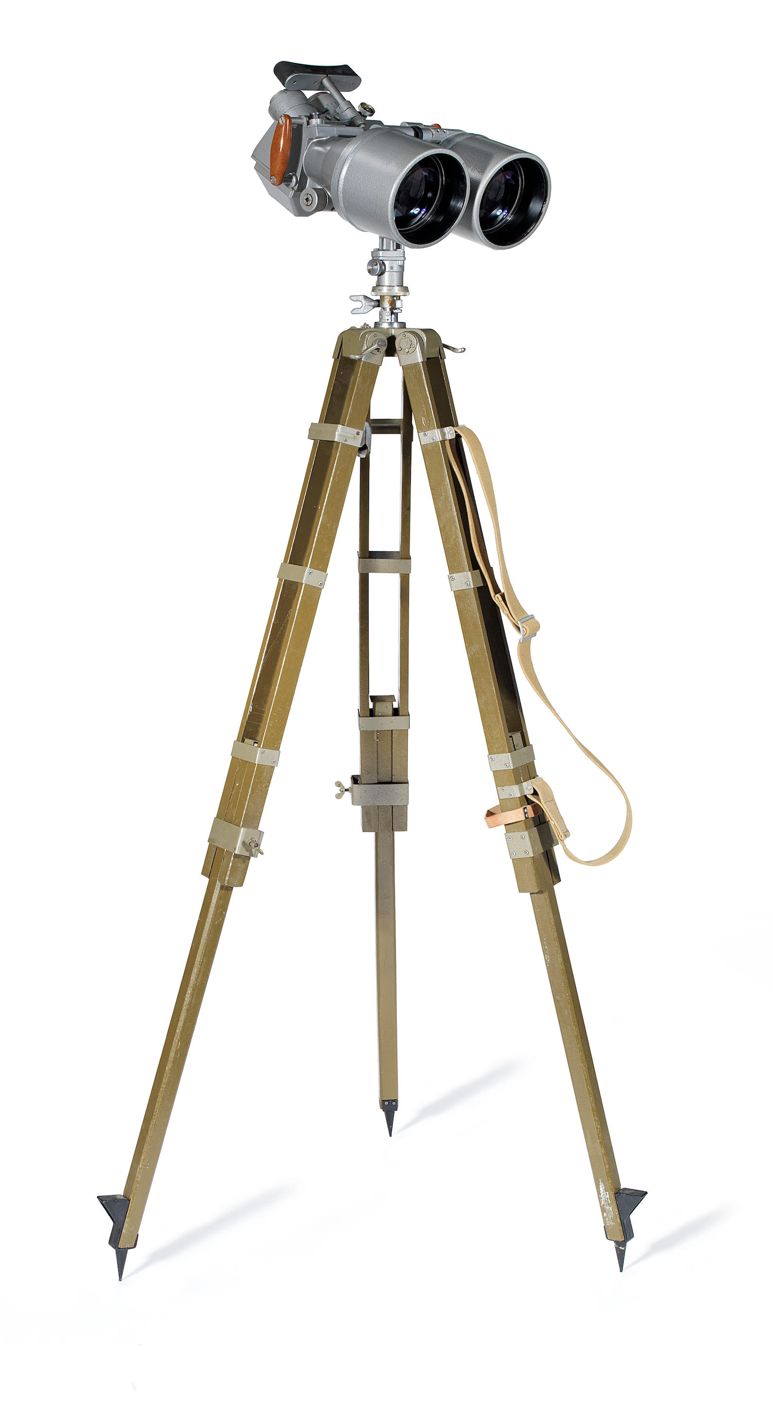 A PAIR OF HELIOS PNB 2 MILITARY OBSERVATION BINOCULARS WITH
