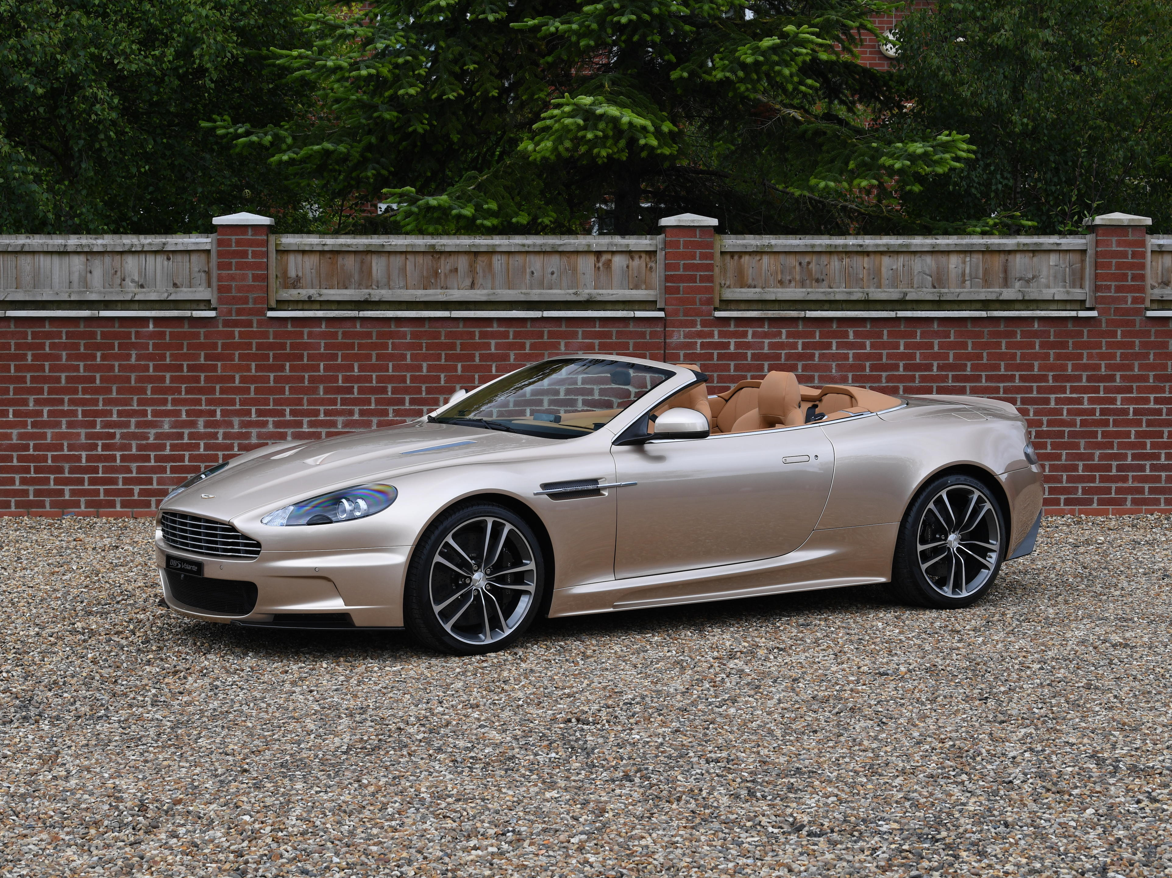 2010 ASTON MARTIN DBS VOLANTE CHASSIS NO SCFFDCCDXAGE11871 Upgraded to