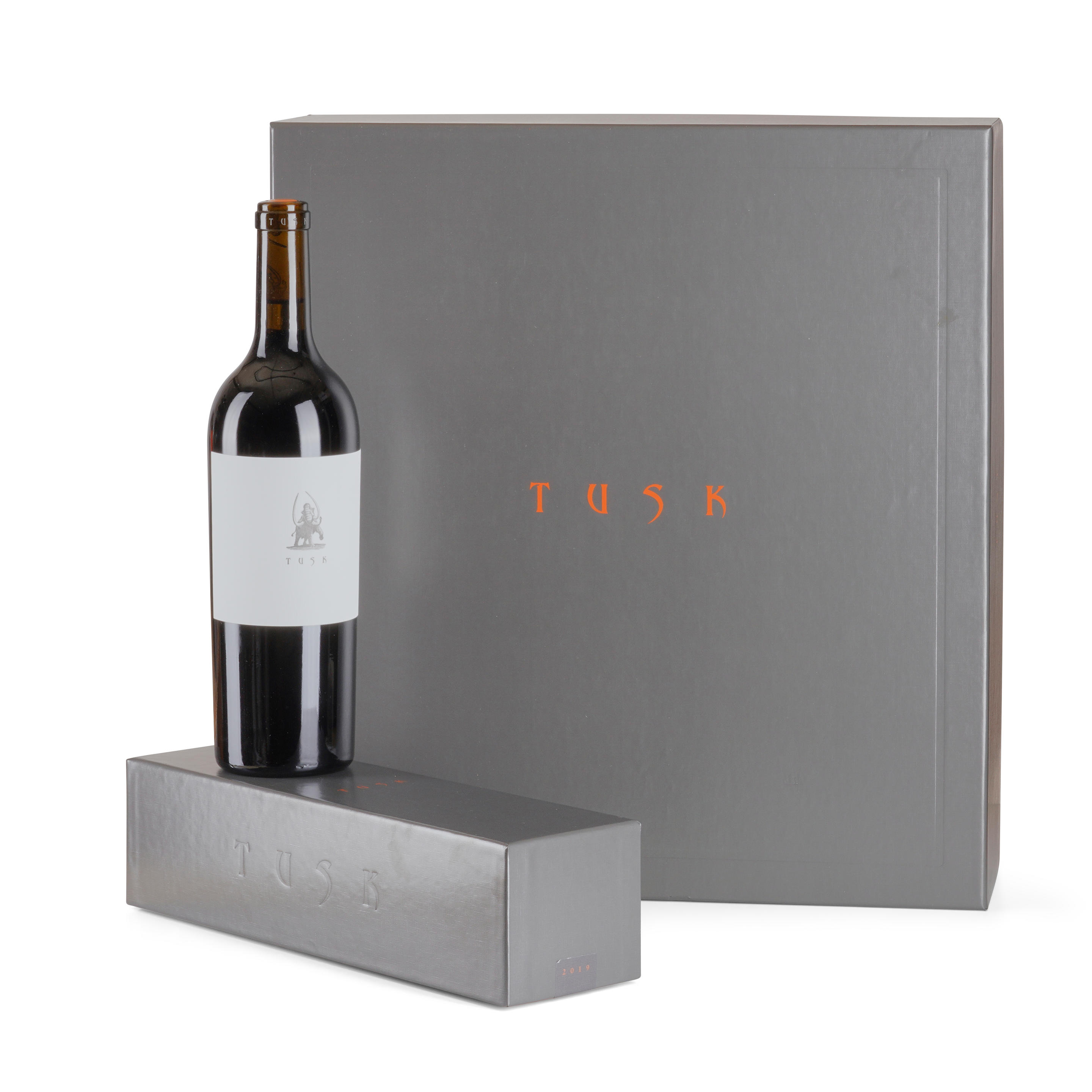 TUSK ESTATE CABERNET SAUVIGNON 2019 3 BOTTLES Tusk Estate Cabernet