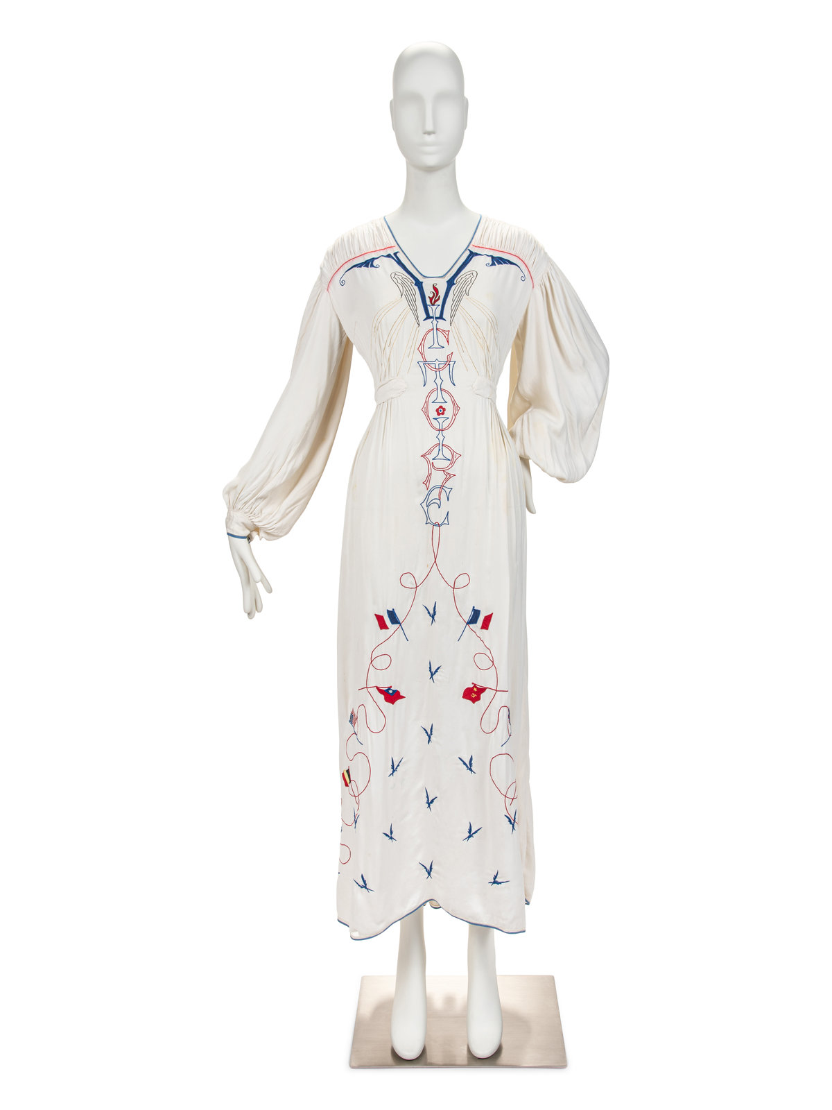 Victoire Dress Galeries Lafayette 1930 40s This dress captures the