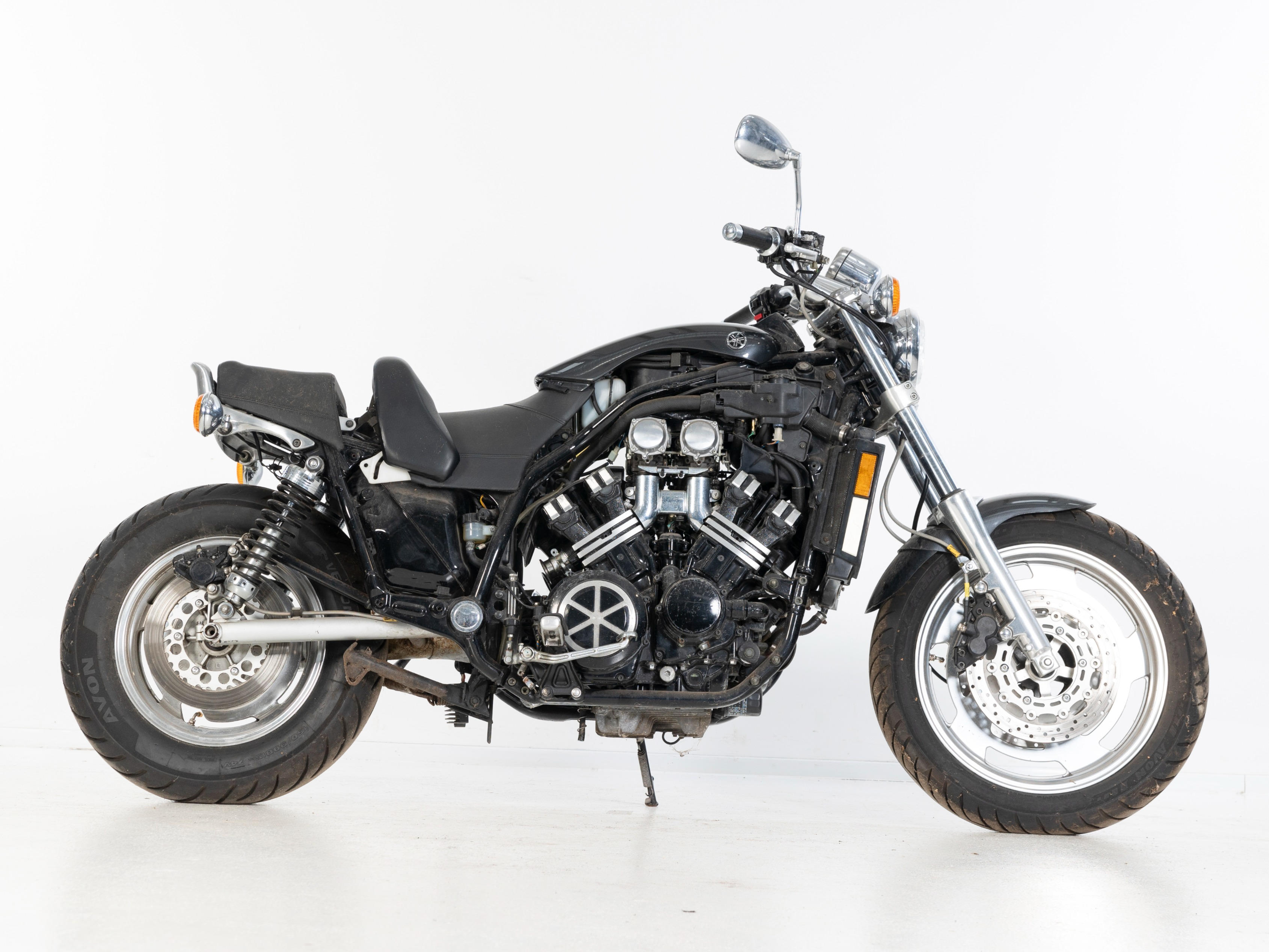 1999 YAMAHA 1 198CC V MAX REGISTRATION NO T856 KNT