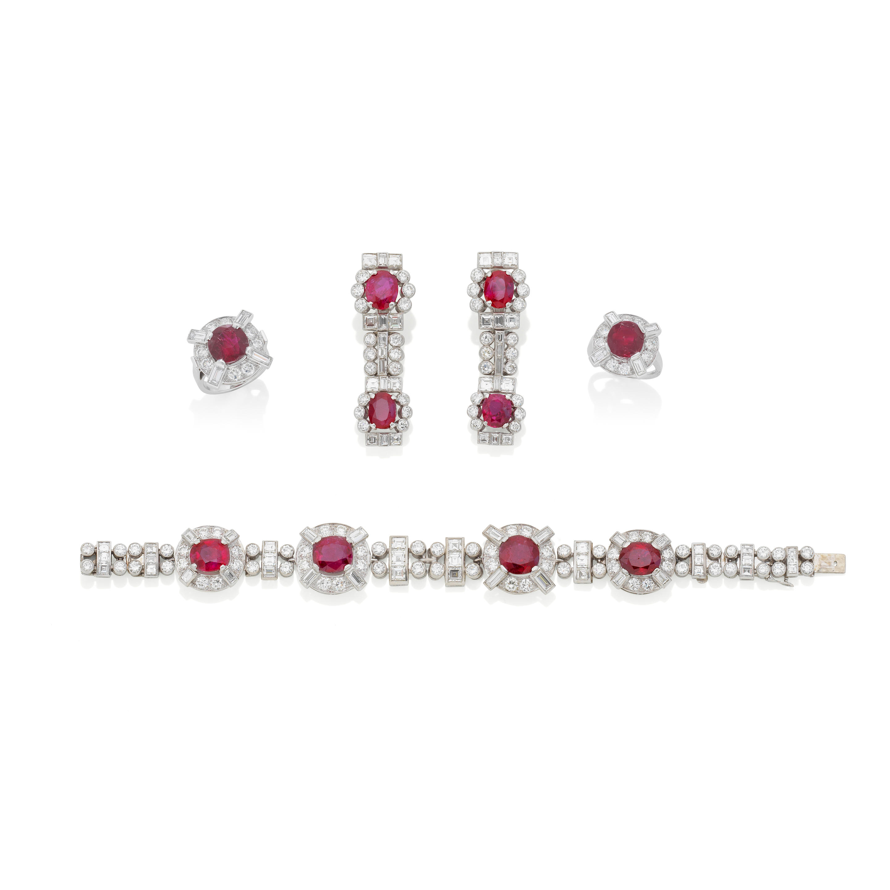 RUBY AND DIAMOND BRACELET RING AND PENDENT EARRING SUITE The