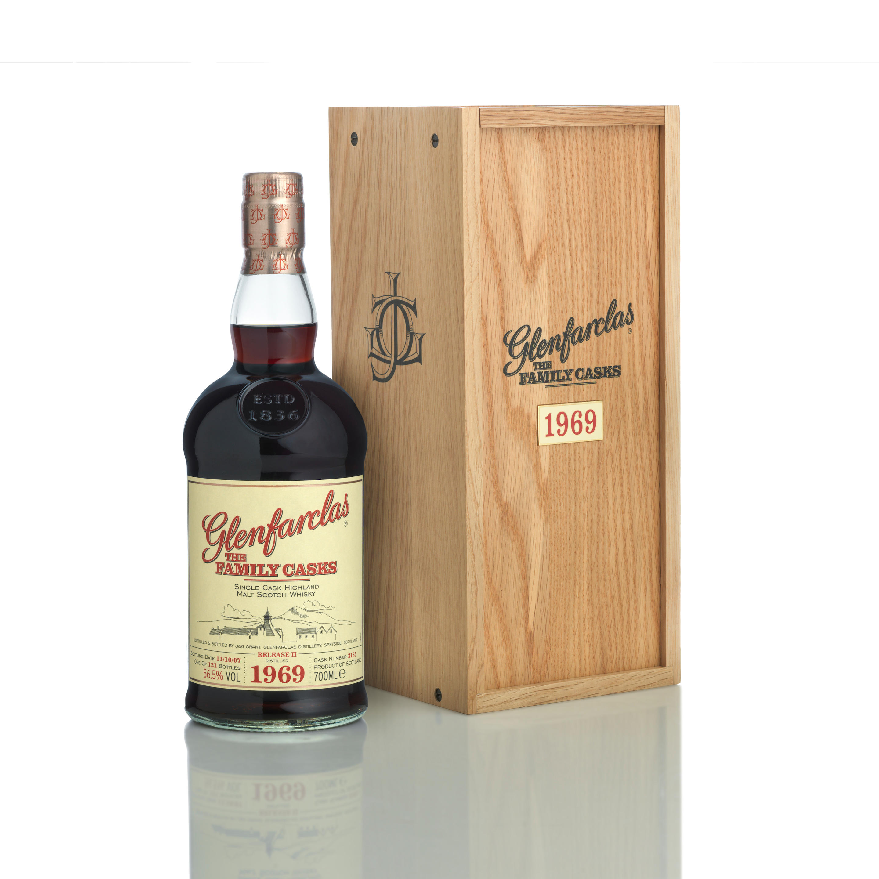 GLENFARCLAS THE FAMILY CASK 1969 Glenfarclas The Family Cask 1969