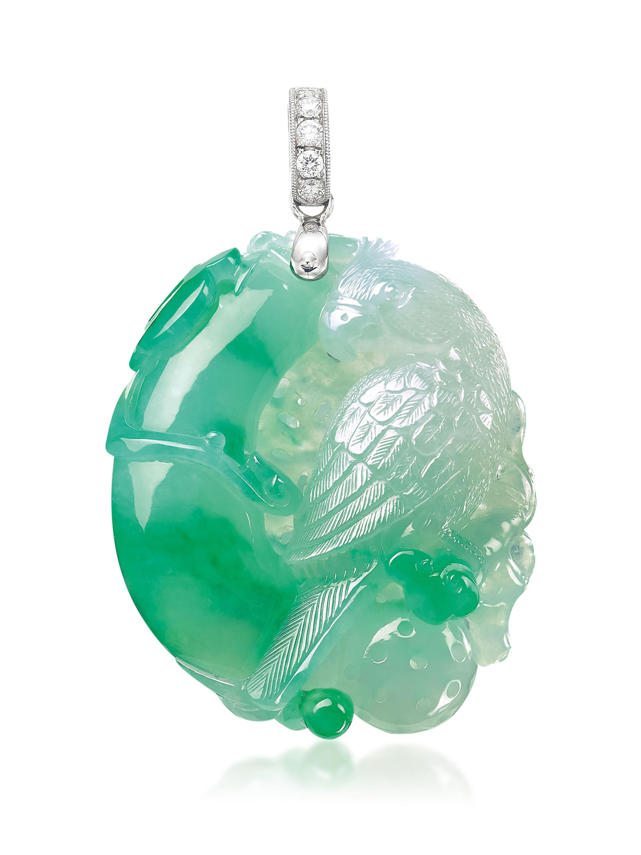 JADEITE AND DIAMOND PARROT PENDANT The translucent carved jadeite of