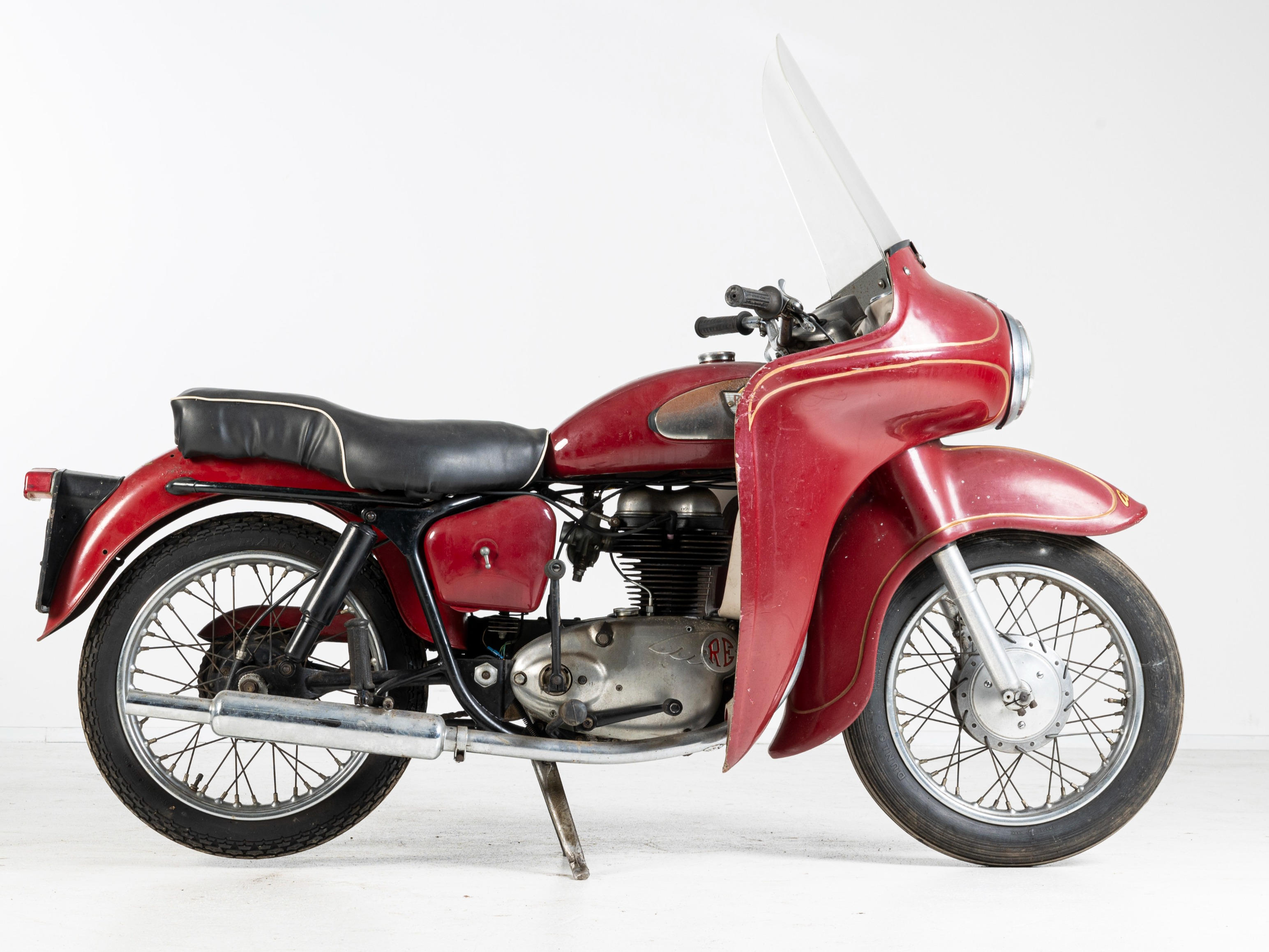 C 1959 ROYAL ENFIELD 248CC CRUSADER AIRFLOW REGISTRATION NO NSD