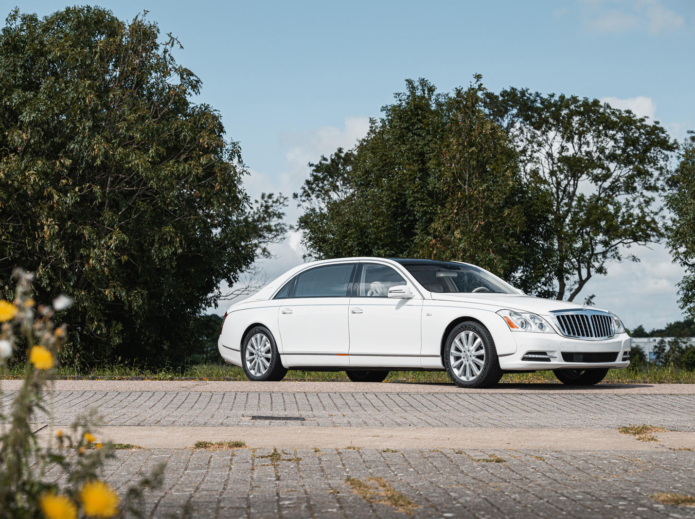 2012 MAYBACH 62 S LIMOUSINE CHASSIS NO WDBVG7HB5CA003232 Ultra exclusive