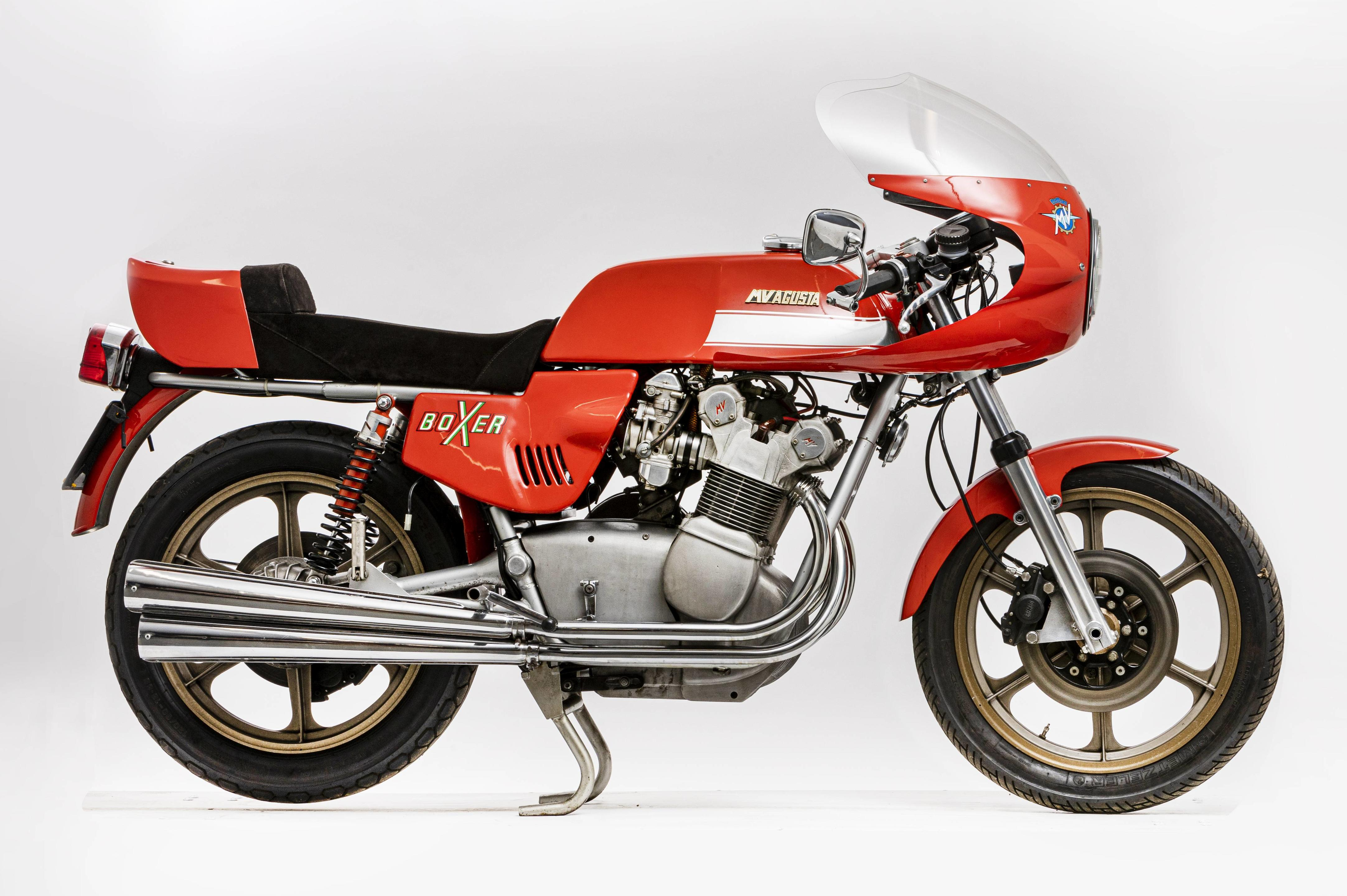 ORIGINALLY ON LOAN TO PHIL READ THE SUPER BIKE MAGAZINE