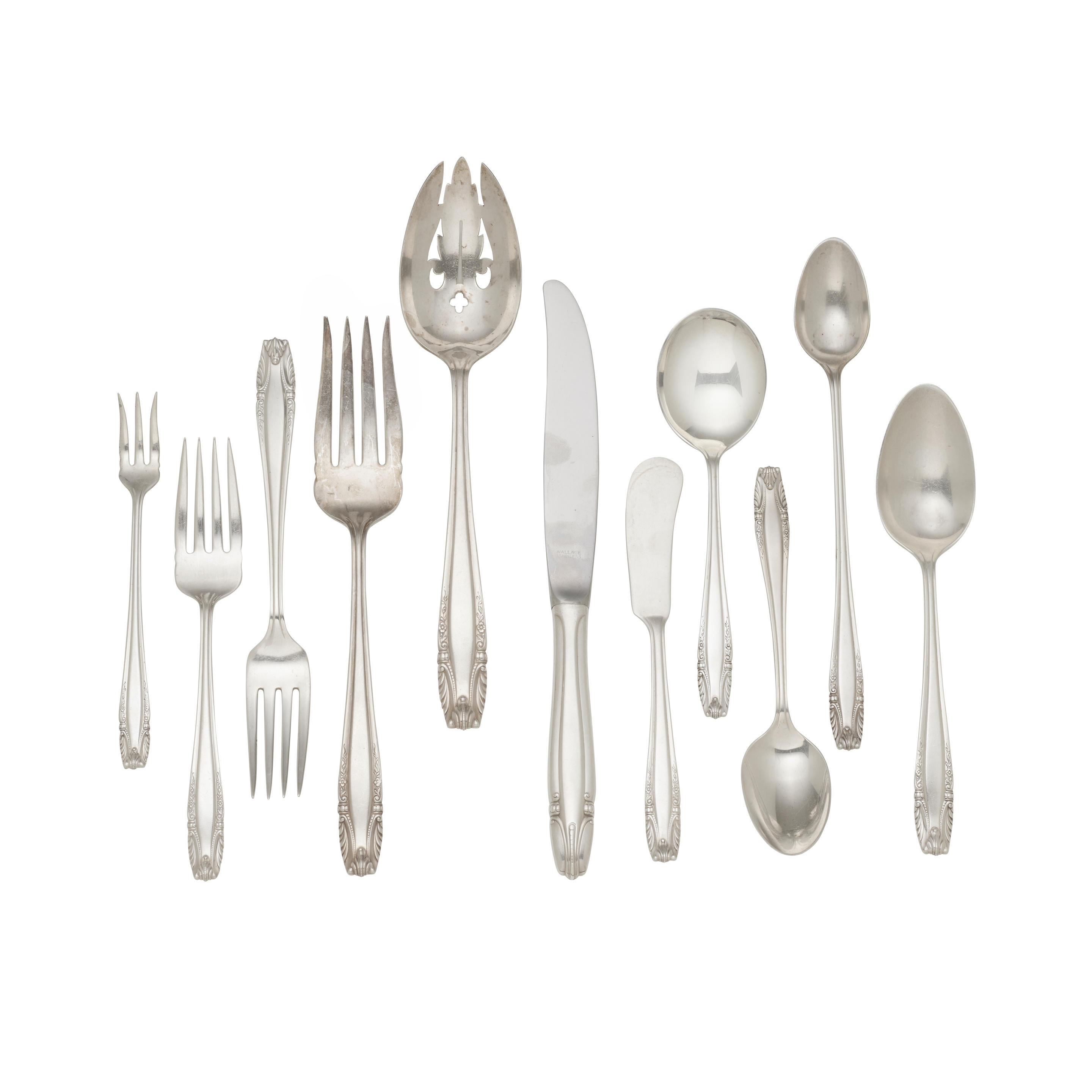 AN AMERICAN STERLING SILVER FLATWARE SERVICE by R Wallace Sons