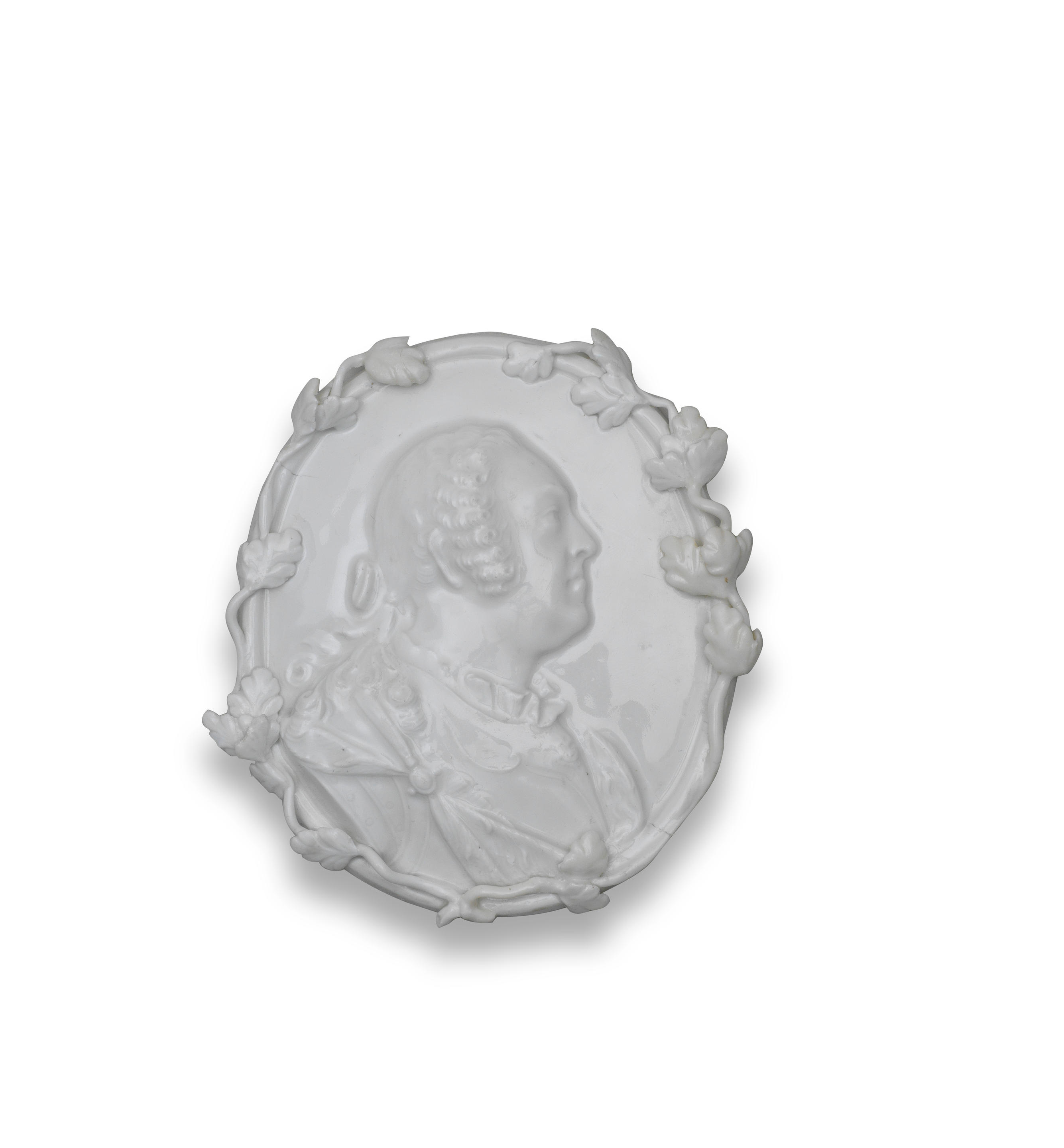 A MEISSEN WHITE OVAL PORTRAIT PLAQUE OF THE ELECTOR FRIEDRICH