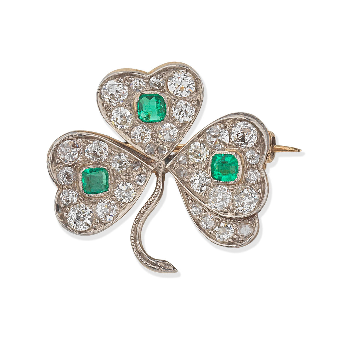 EMERALD AND DIAMOND CLOVER BROOCH EARLY 20TH CENTURY Square step