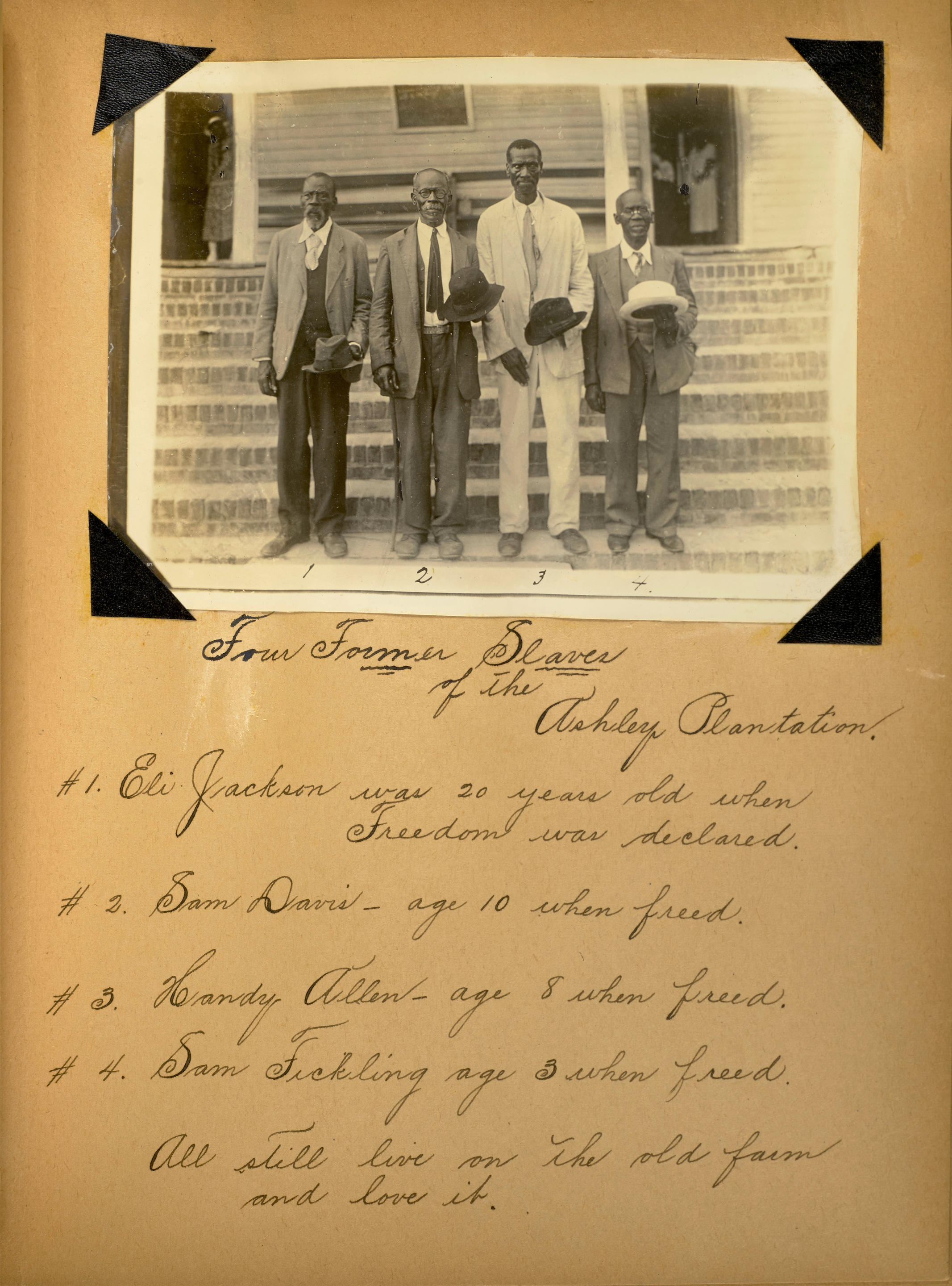 SOUTH CAROLINA Photographic album entitled Pictorial Story of the Owners
