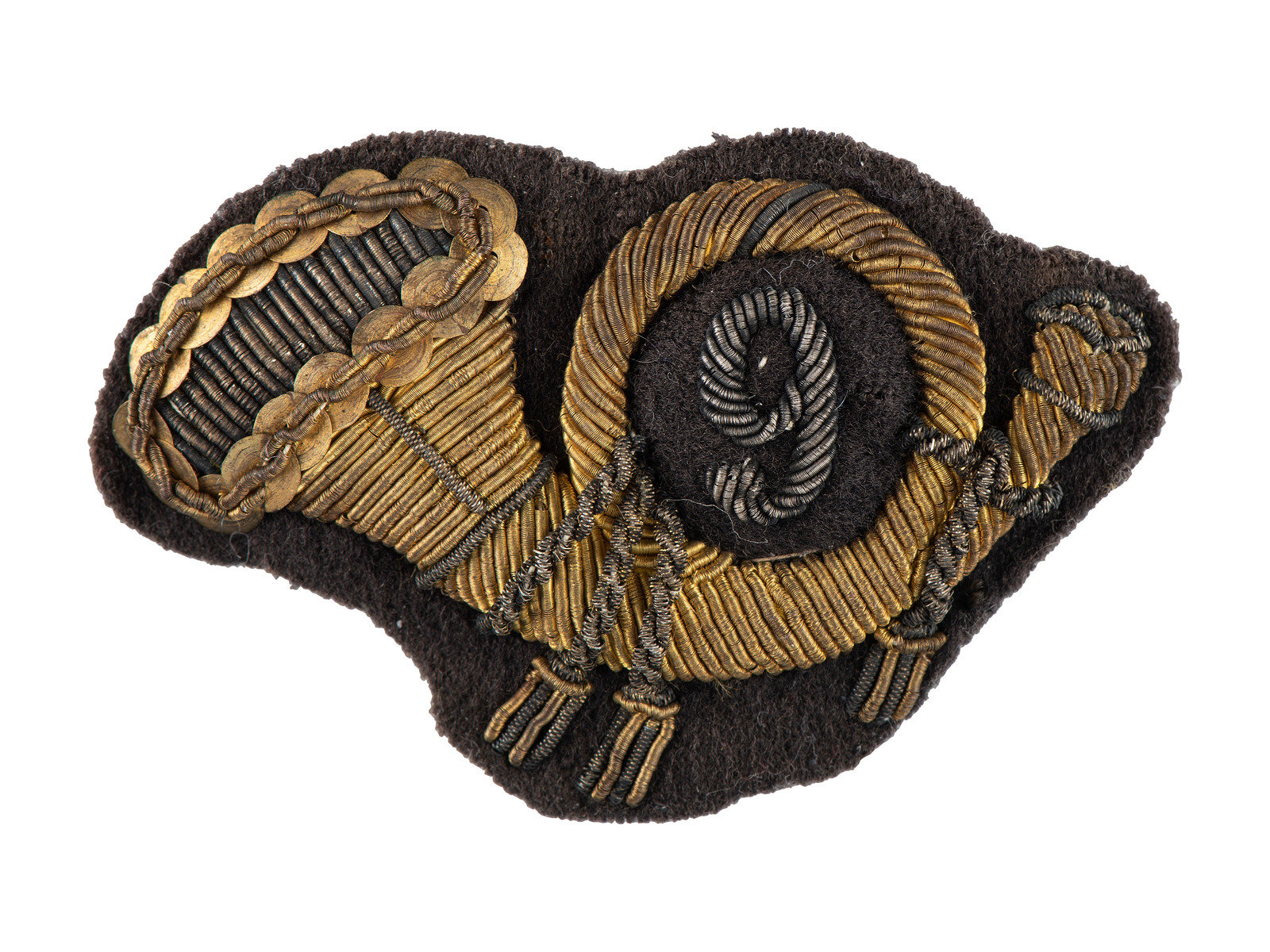 CIVIL WAR Federal infantry headgear insignia with regimental number 9