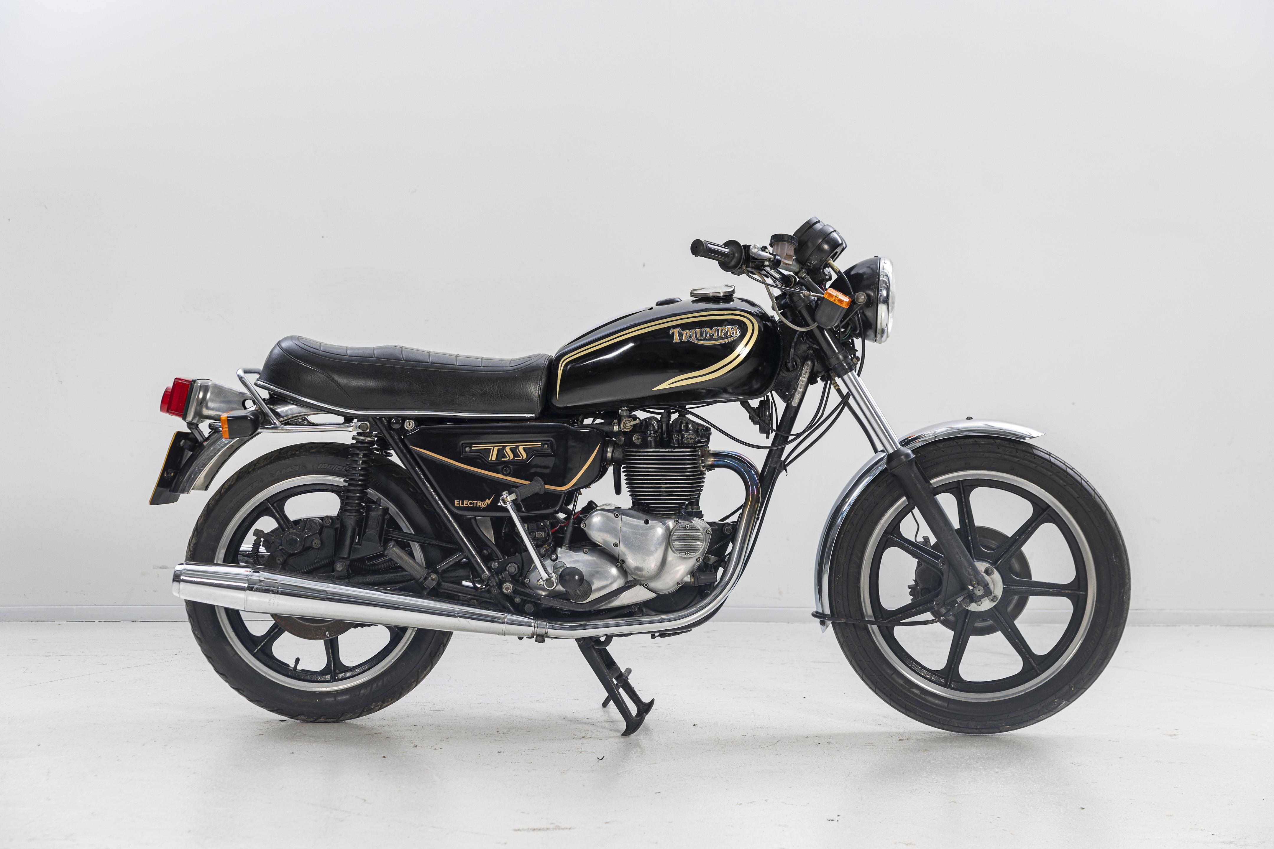 1982 TRIUMPH 744CC TSS ELECTRO REGISTRATION NO HWP 153X FRAME