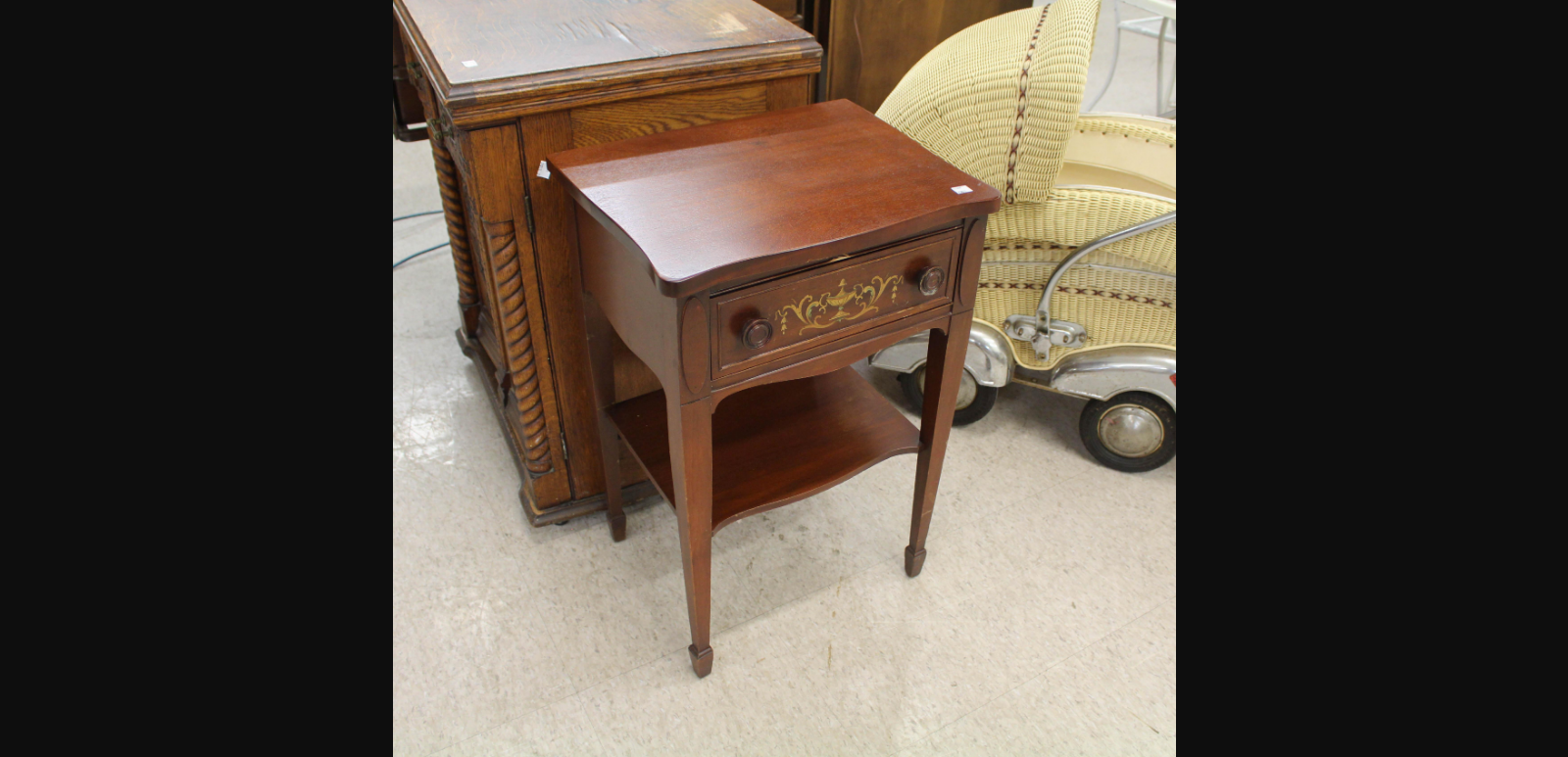 NIGHTSTAND