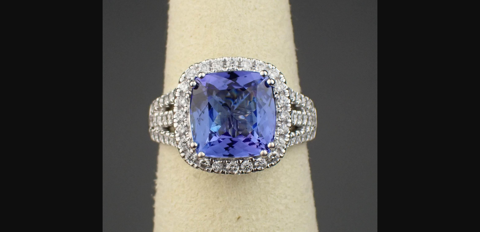 TANZANITE DIAMOND AND 14K WHITE GOLD RING