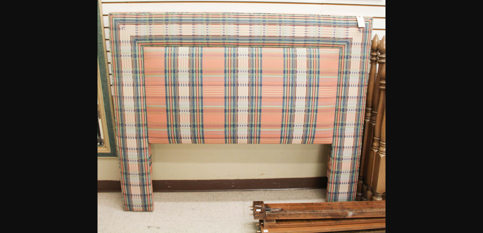 HEADBOARD